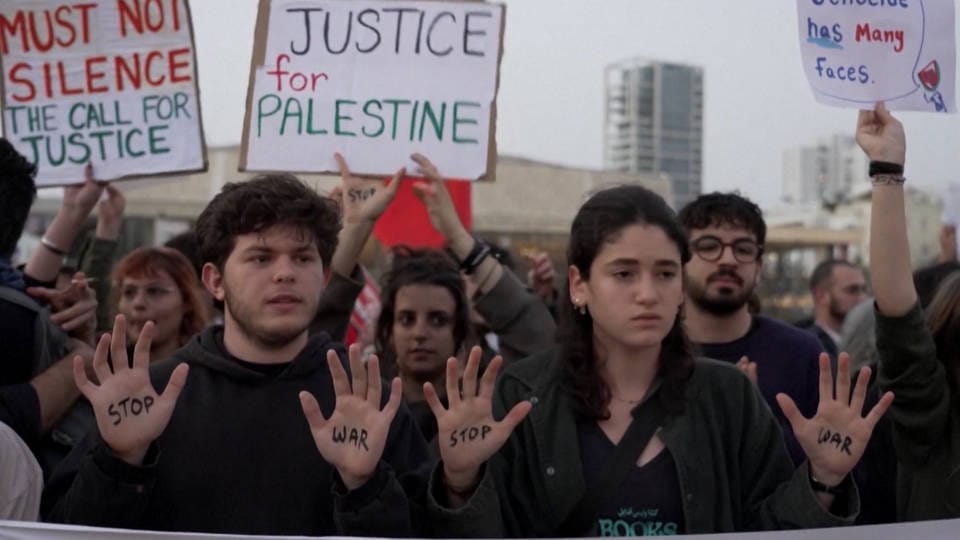 Israeli Police Disperse Court-Approved Tel Aviv Protest, Arrest 17